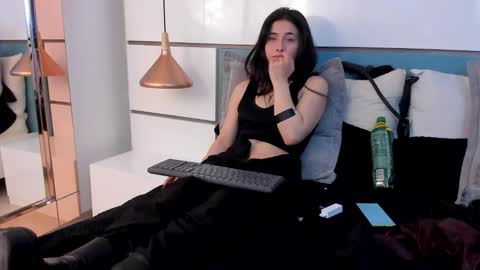 Ashkoreh online show from 12-13-25, 08:14