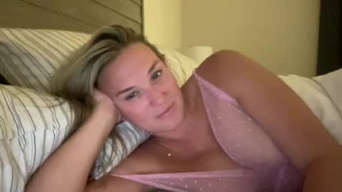 ashlarising online show from 11-02-25, 01:41