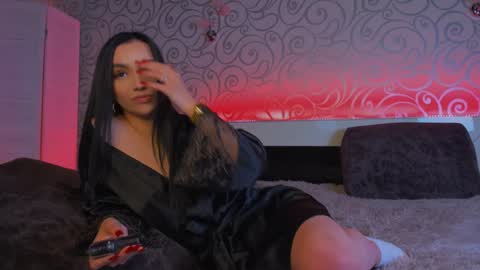 veronika online show from 12-20-24, 12:27