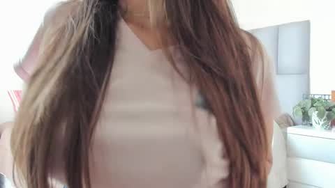 Snapshot of ashley_120 chatting on 12-22-24, 04:59 Carolina online show from 12-22-24, 04:59