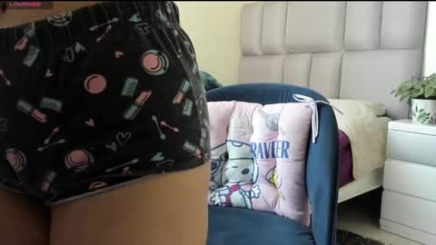 Snapshot of ashley_120 chatting on 02-19-25, 01:50 Carolina online show from 02-19-25, 01:50