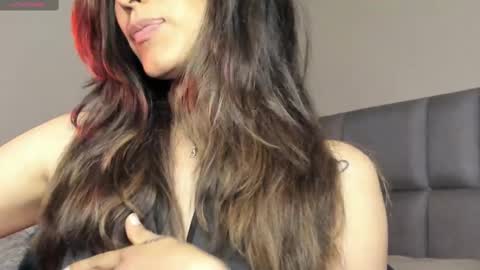 Snapshot of ashley_120 chatting on 02-21-25, 03:01 Carolina online show from 02-21-25, 03:01