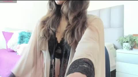 Snapshot of ashley_120 chatting on 03-02-25, 04:21 Carolina online show from 03-02-25, 04:21