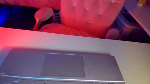 Snapshot of ashley_57 chatting on 11-04-25, 12:43 Ashley online show from 11-04-25, 12:43