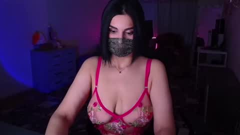   Yasmina   online show from 12-06-24, 04:58