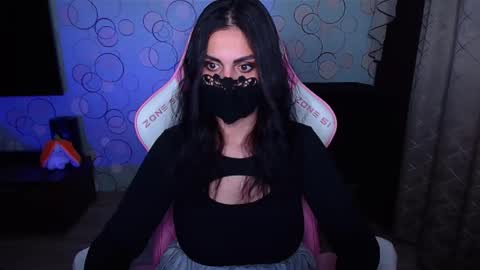   Yasmina   online show from 10-09-25, 04:10