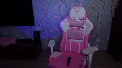   Yasmina   online show from 03-05-26, 04:08