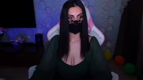 Snapshot of ashley__cooper__ chatting on 03-29-26, 03:50 Yasmina online show from 03-29-26, 03:50