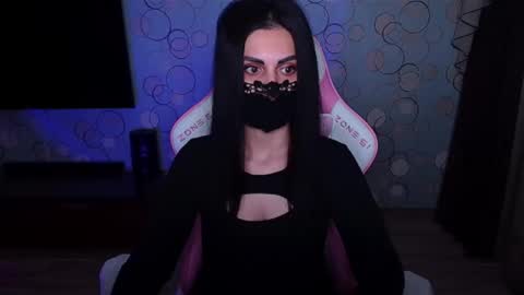 Snapshot of ashley__cooper__ chatting on 04-26-26, 04:43 Yasmina online show from 04-26-26, 04:43