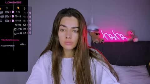 Ashley online show from 11-18-25, 05:06