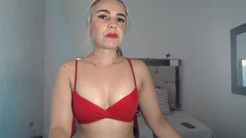 ashley__tylor online show from 01-11-25, 04:27