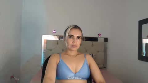 ashley__tylor online show from 02-26-25, 02:48