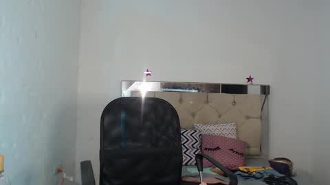 ashley__tylor online show from 03-03-25, 09:33