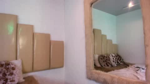 Snapshot of ashley__walker chatting on 05-22-26, 03:57 ashley online show from 05-22-26, 03:57