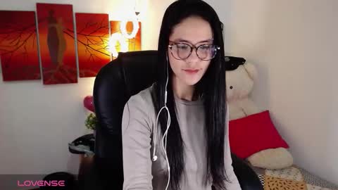 ashley_amoret94 online show from 10-05-25, 01:53
