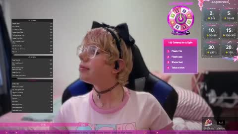 Snapshot of ashley_angel_love chatting on 11-04-25, 02:21 Angel Ashley Love online show from 11-04-25, 02:21