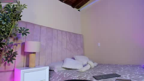 Snapshot of ashley_beaomunt chatting on 04-01-26, 11:22 ashley_beaomunt online show from 04-01-26, 11:22