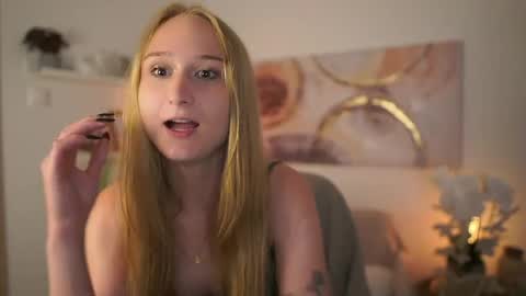 Ashley Cox18 online show from 06-02-26, 09:11