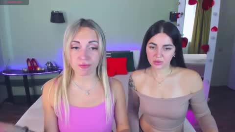 Snapshot of ashley_crashly chatting on 10-05-25, 08:56 Alina online show from 10-05-25, 08:56