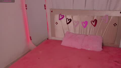 Ashley online show from 02-15-25, 06:55