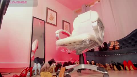 ashley_leon_ online show from 01-09-25, 04:17