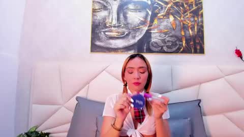 ashley_miller26 online show from 02-12-25, 11:29