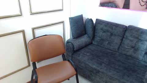  Ashley online show from 11-28-25, 01:30