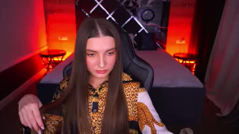 ashleybaee online show from 11-04-25, 01:32