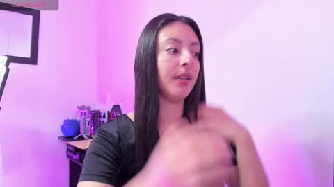 Ashley online show from 11-19-25, 02:17