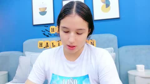 Ashley Evans online show from 10-29-25, 08:32