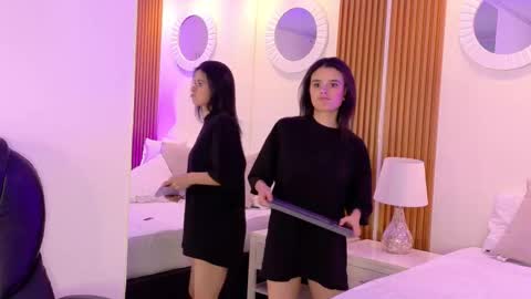 Ashley  online show from 10-15-25, 04:34