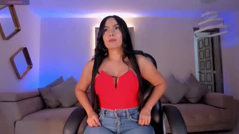 Snapshot of ashleyjhonson1 chatting on 10-04-25, 11:30 Ashley Jhonson online show from 10-04-25, 11:30