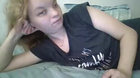 Ashley  Johnnson online show from 02-13-26, 02:24