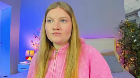 AshleyJonse online show from 05-05-26, 05:26
