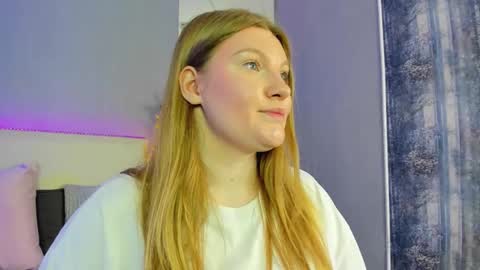 AshleyJonse online show from 05-10-26, 05:23