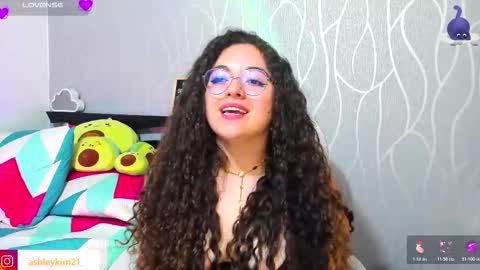 .. Ashley .. online show from 02-12-26, 12:49