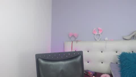 Ashley online show from 10-29-25, 10:22