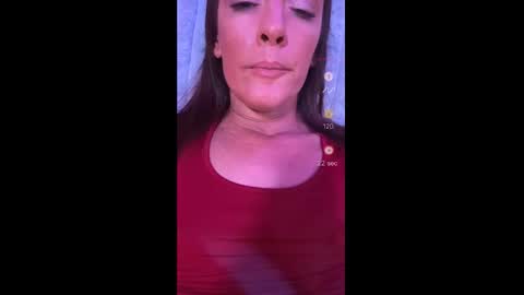 Ashley online show from 10-30-25, 01:18