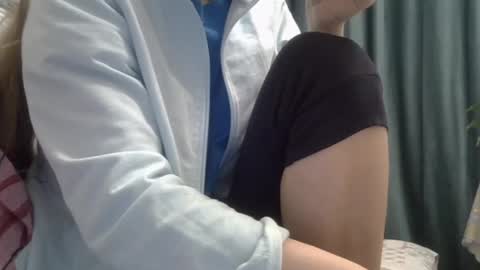 Ashley online show from 02-15-26, 07:05