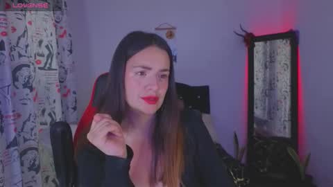 ASHLEY online show from 11-25-25, 06:52