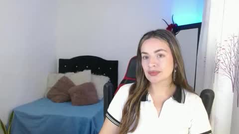 ASHLEY online show from 04-30-26, 03:40