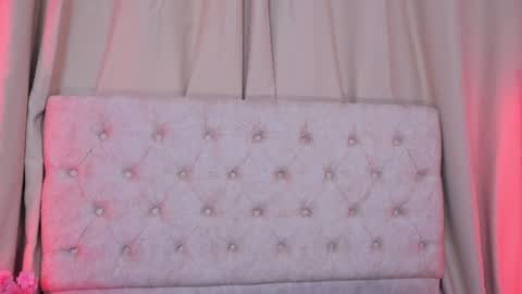 Ashley Lauren online show from 12-27-24, 07:08