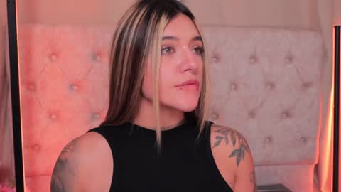 Ashley Lauren online show from 01-31-25, 10:10