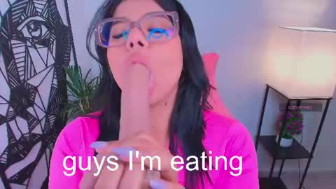 Ashleyy18   online show from 06-11-26, 12:32