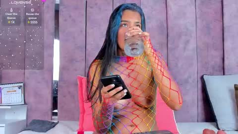 Snapshot of ashlie_robertss chatting on 02-19-25, 11:38 Ashlie online show from 02-19-25, 11:38