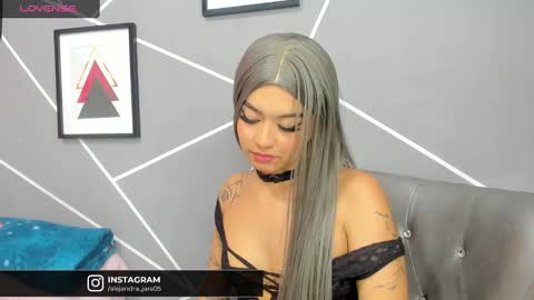 Ashlie online show from 01-18-25, 01:19
