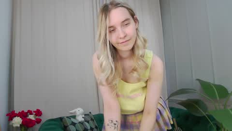 Snapshot of ashly_cherry chatting on 04-01-26, 01:41 ashly_cherry online show from 04-01-26, 01:41
