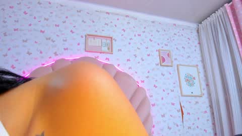 Ashly online show from 12-21-24, 03:31