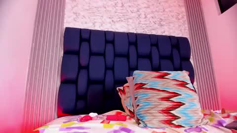 ashlybenison online show from 12-16-24, 06:32