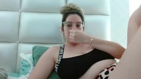 AshlyMoon online show from 12-04-24, 11:46